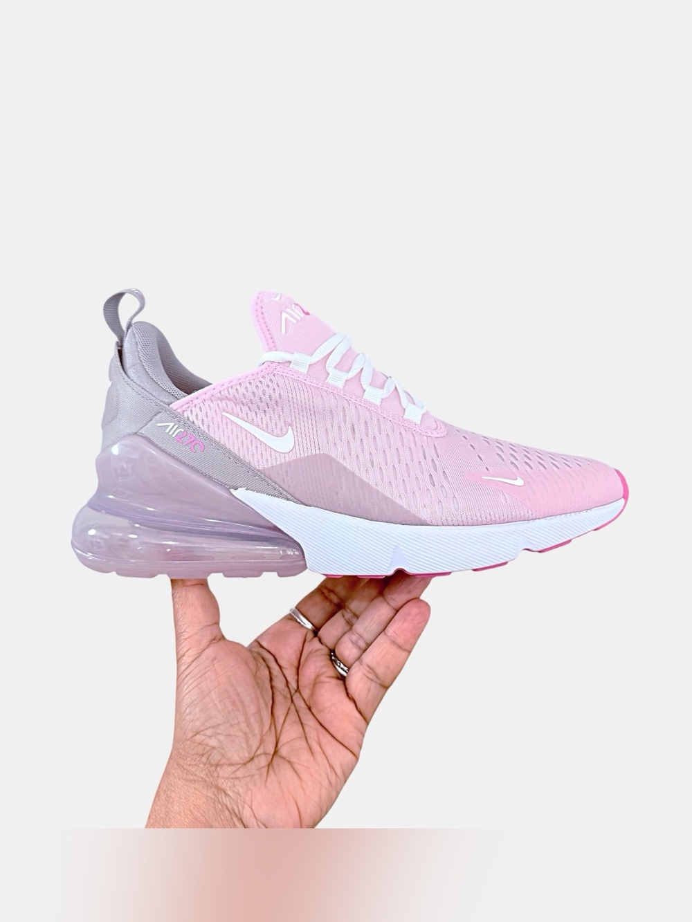 Nike Air Max 270 Pink and White Athletic Sneakers Size 7Y / 8.5 Women
